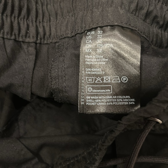 H&M Drawstring Joggers - Picture 6 of 6